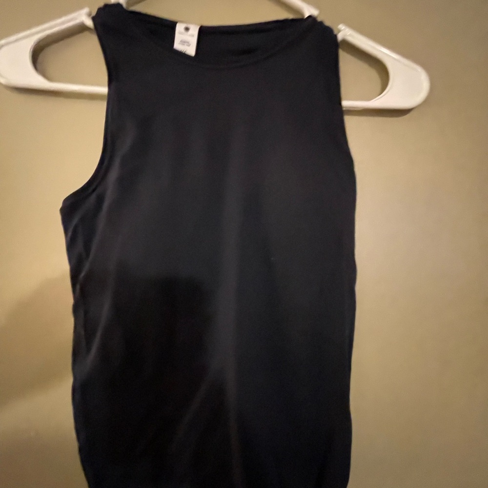 Wilfred Classic Black Tank Top